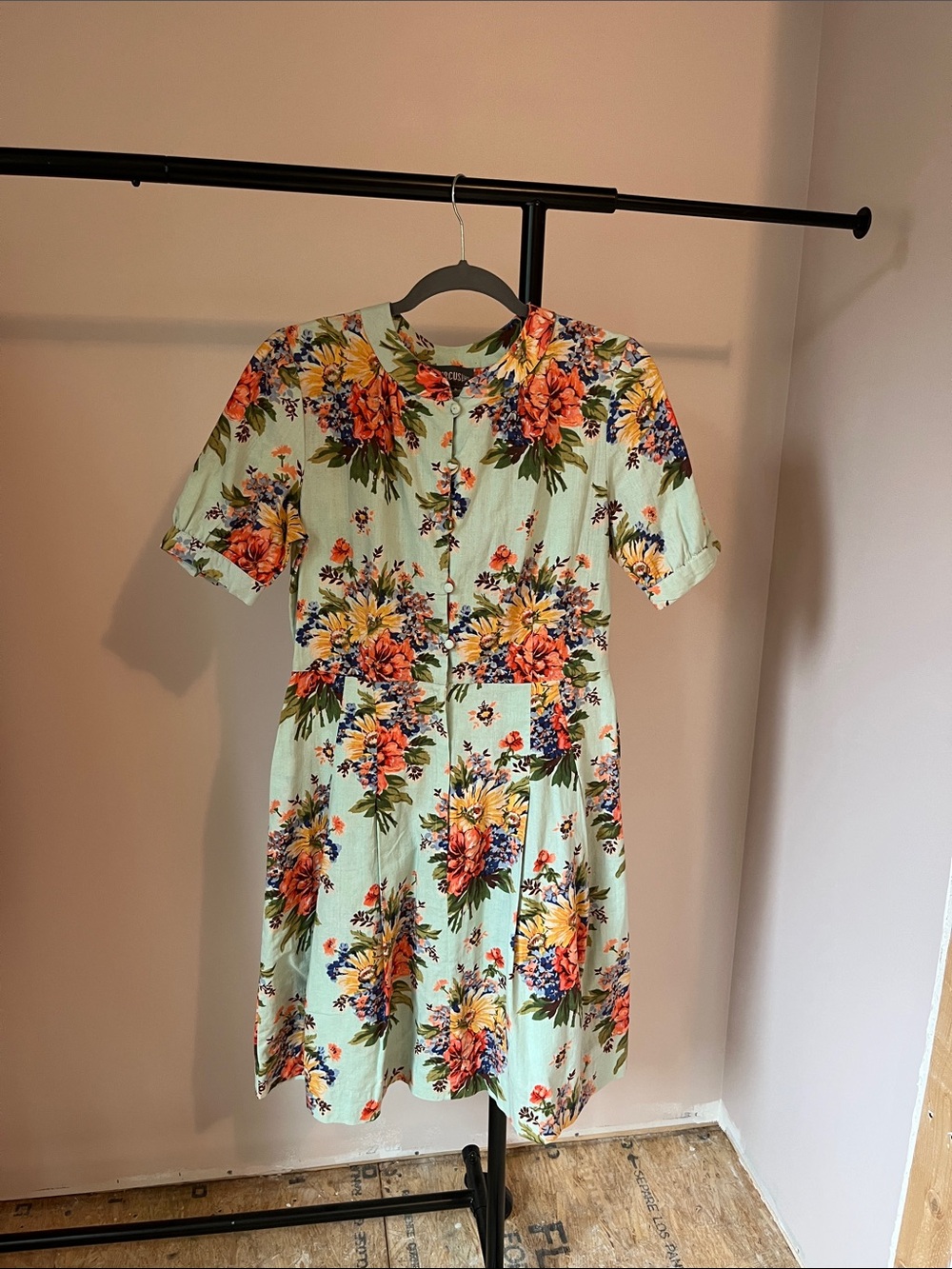 NWOT Floral Button-Front Mint Green Dress